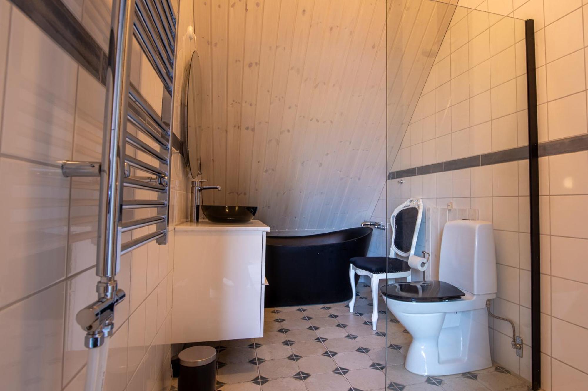 Aengaroeds Gard Aparthotel Ljungbyhed Ngoại thất bức ảnh